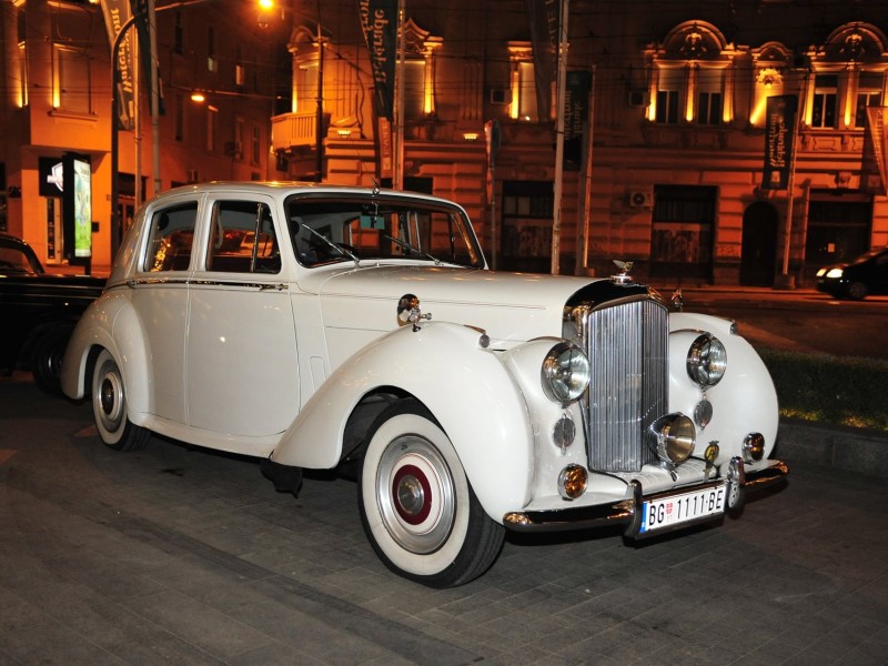 Gatsbi događaj starinski automobil