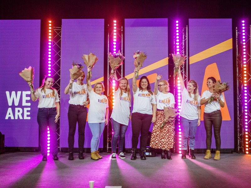 Nagrađeni na bini konferencije